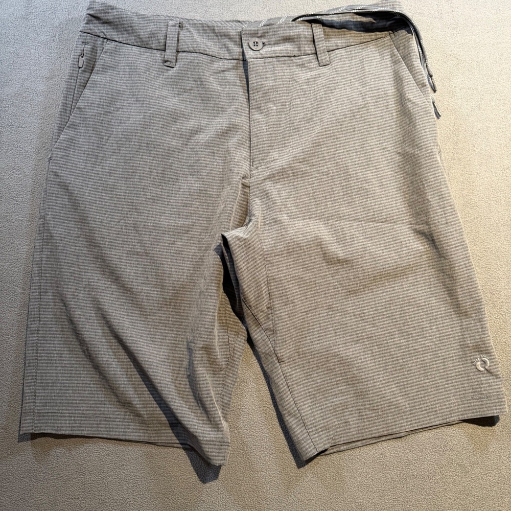 Hang Ten Mens Hybrid Walk Shorts Gray Striped Quick Dry Size 32